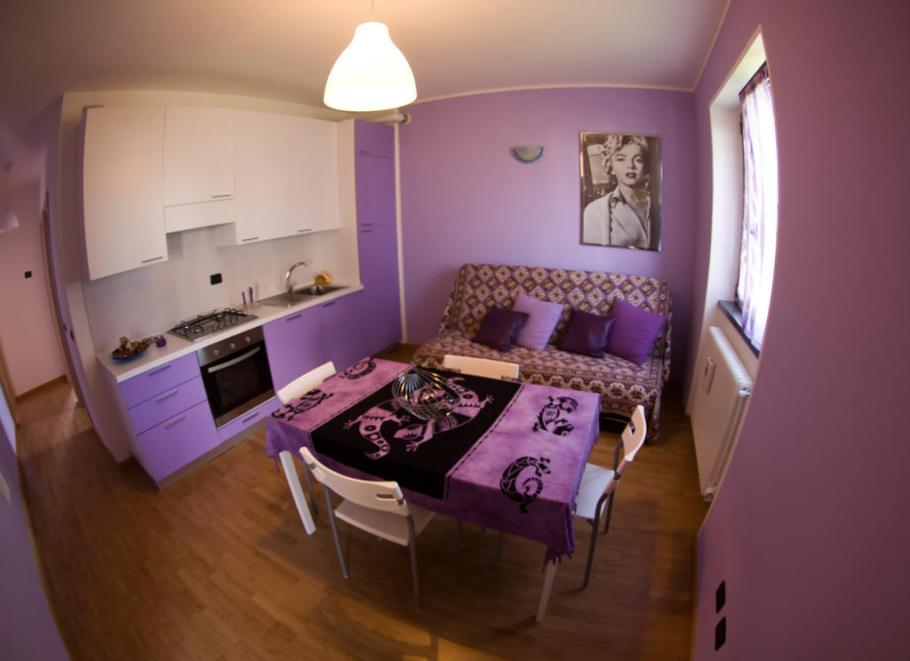 Casa Vacanze Zia Vivina B N Sorico Szoba fotó
